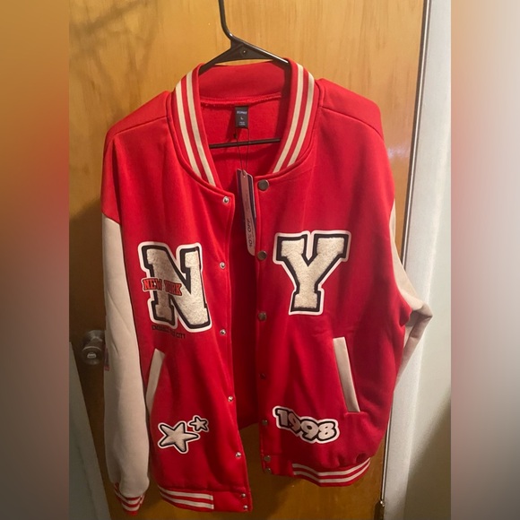 Brand news with tags varsity jacket. - Picture 5 of 6